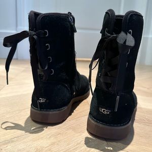 Ugg Boots Black w/ Ties Size 6 Womens